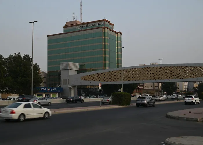 شقق بلاتينيوم السبعين للشقق المخدومة